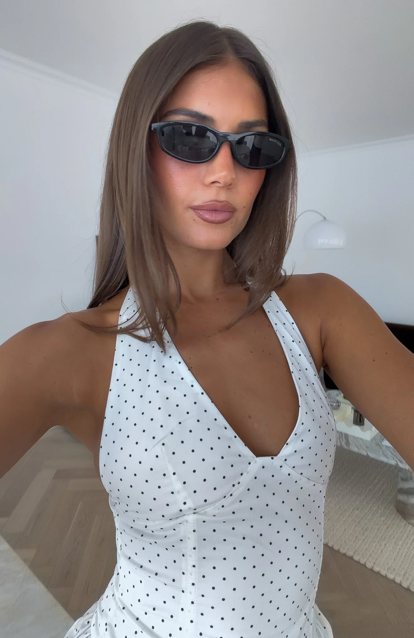 Agnia Sunglasses Black - Image 5