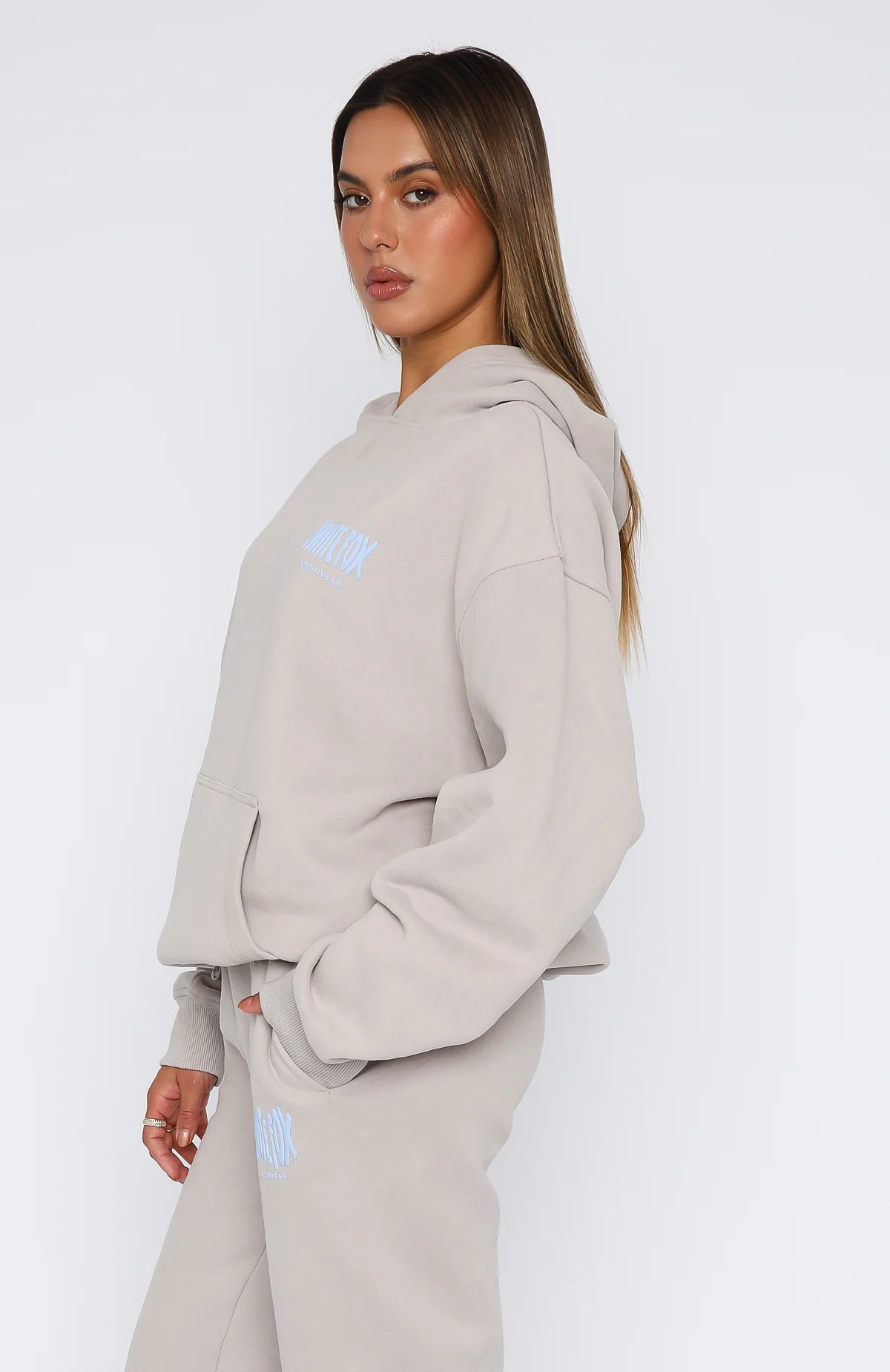 Archive 6.0 Oversized Hoodie Dove - Image 4