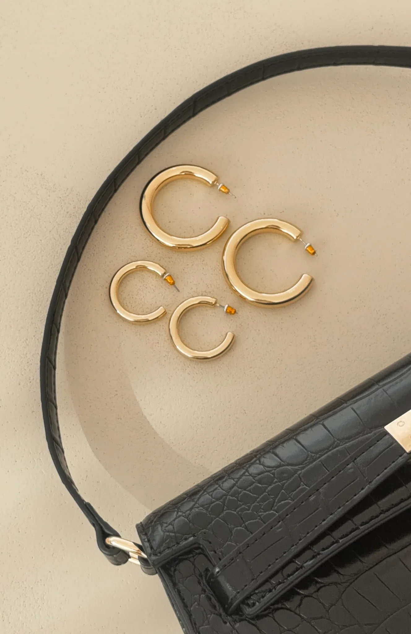 Oakley Earring Set Gold - Image 4
