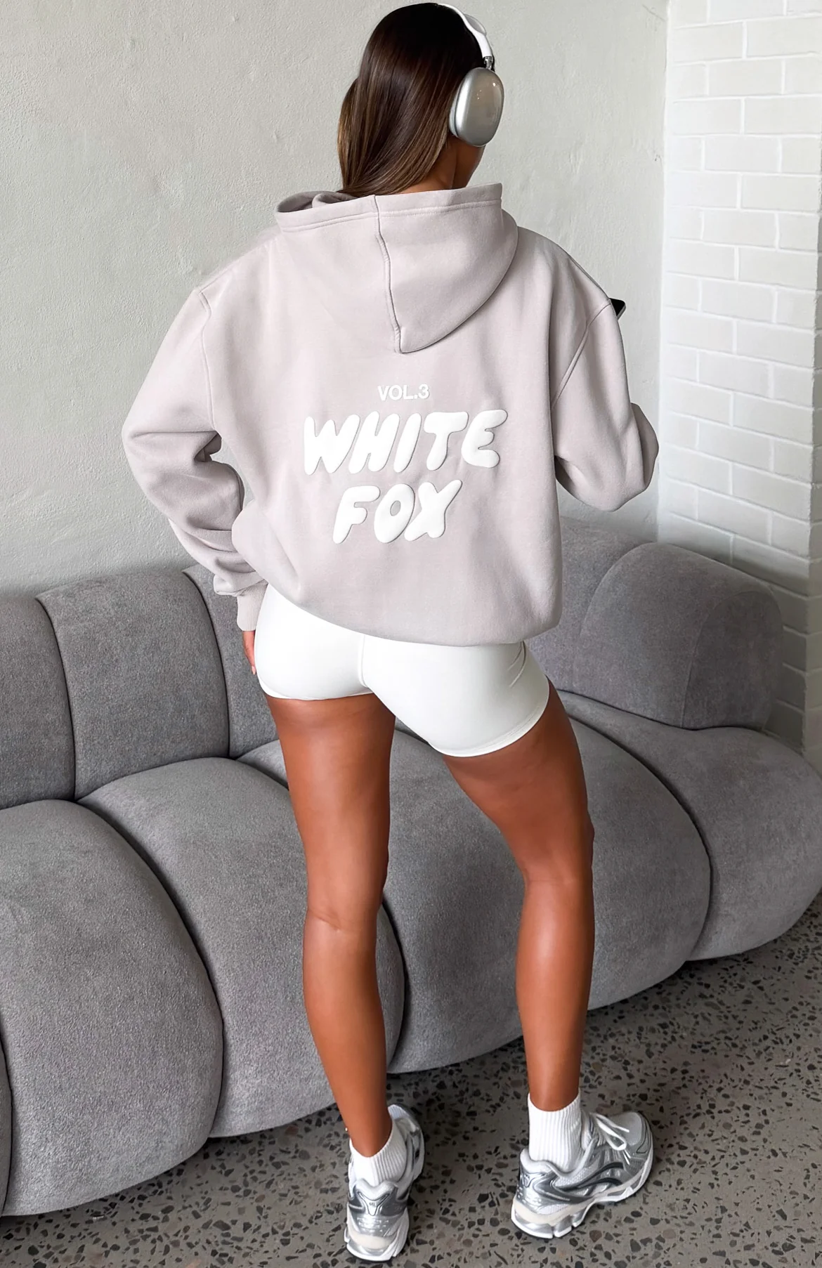 Offstage Hoodie Moon - Image 8