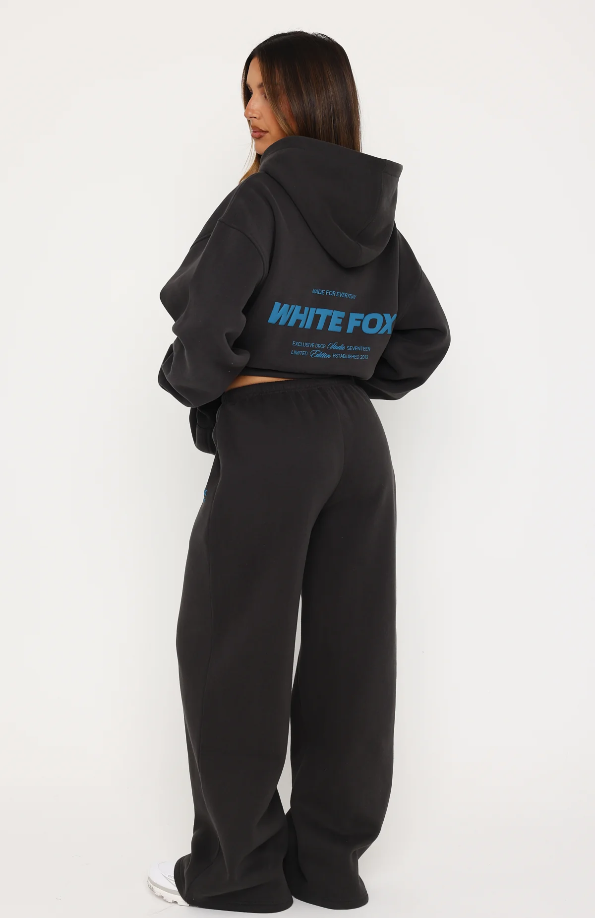 Studio 17 Tallulah Wide Leg Sweatpants Charcoal - Image 4